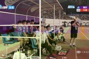 薛圣奖点射破门！莆田队1-0领先平潭队了！